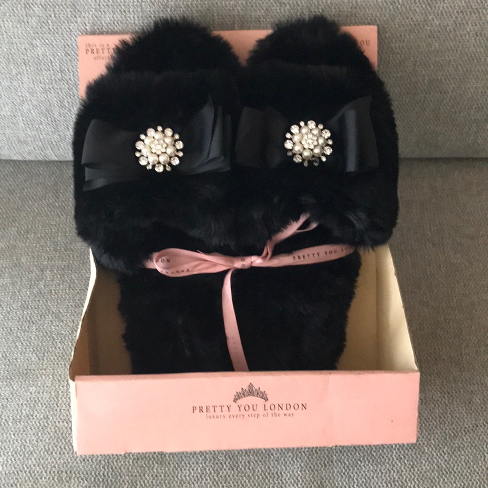 Fuzzy Slippers- Luxury every step of the way❤️